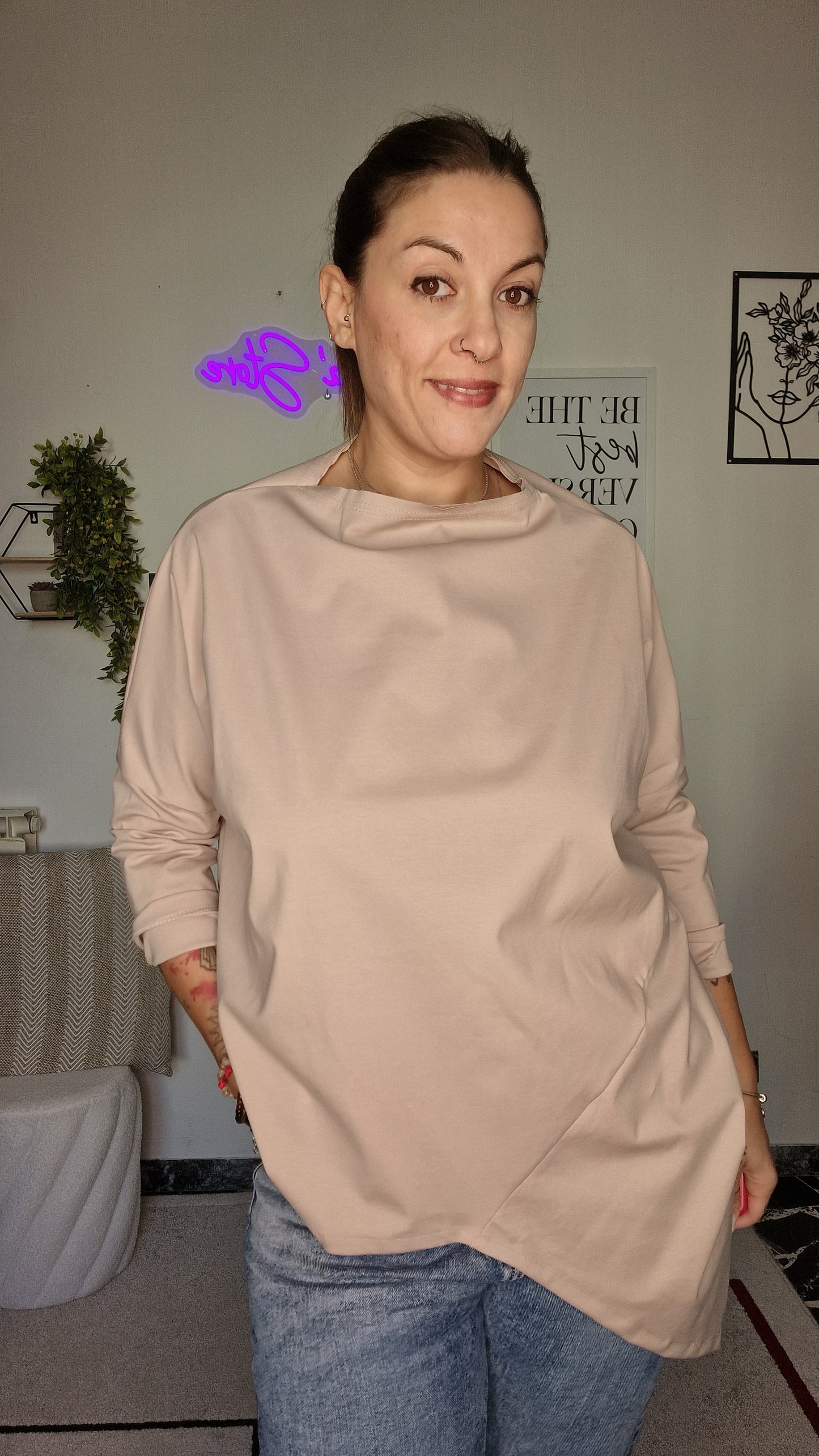 Maglia asimmetrica
