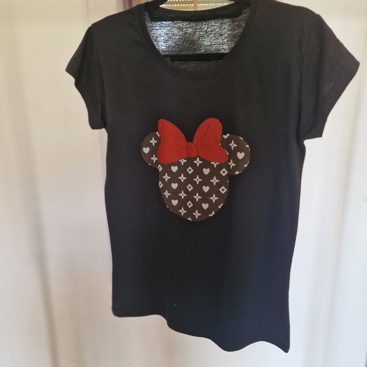 T SHIRT BLACK