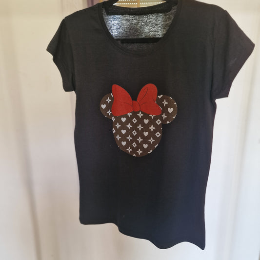 T SHIRT BLACK