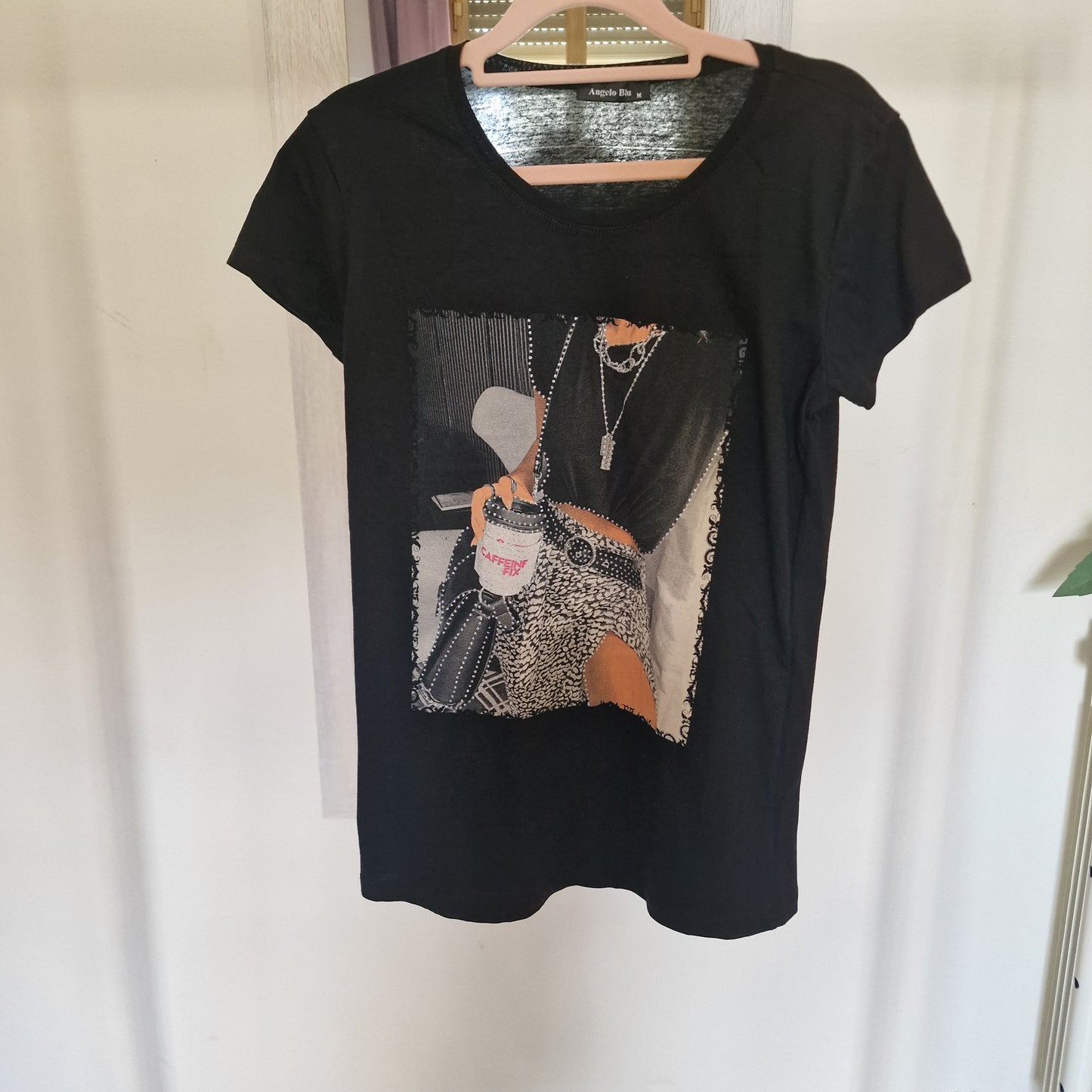 T SHIRT BLACK