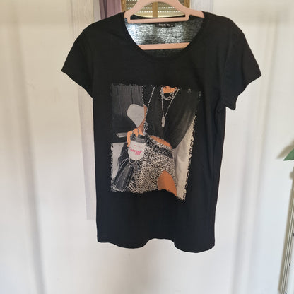 T SHIRT BLACK
