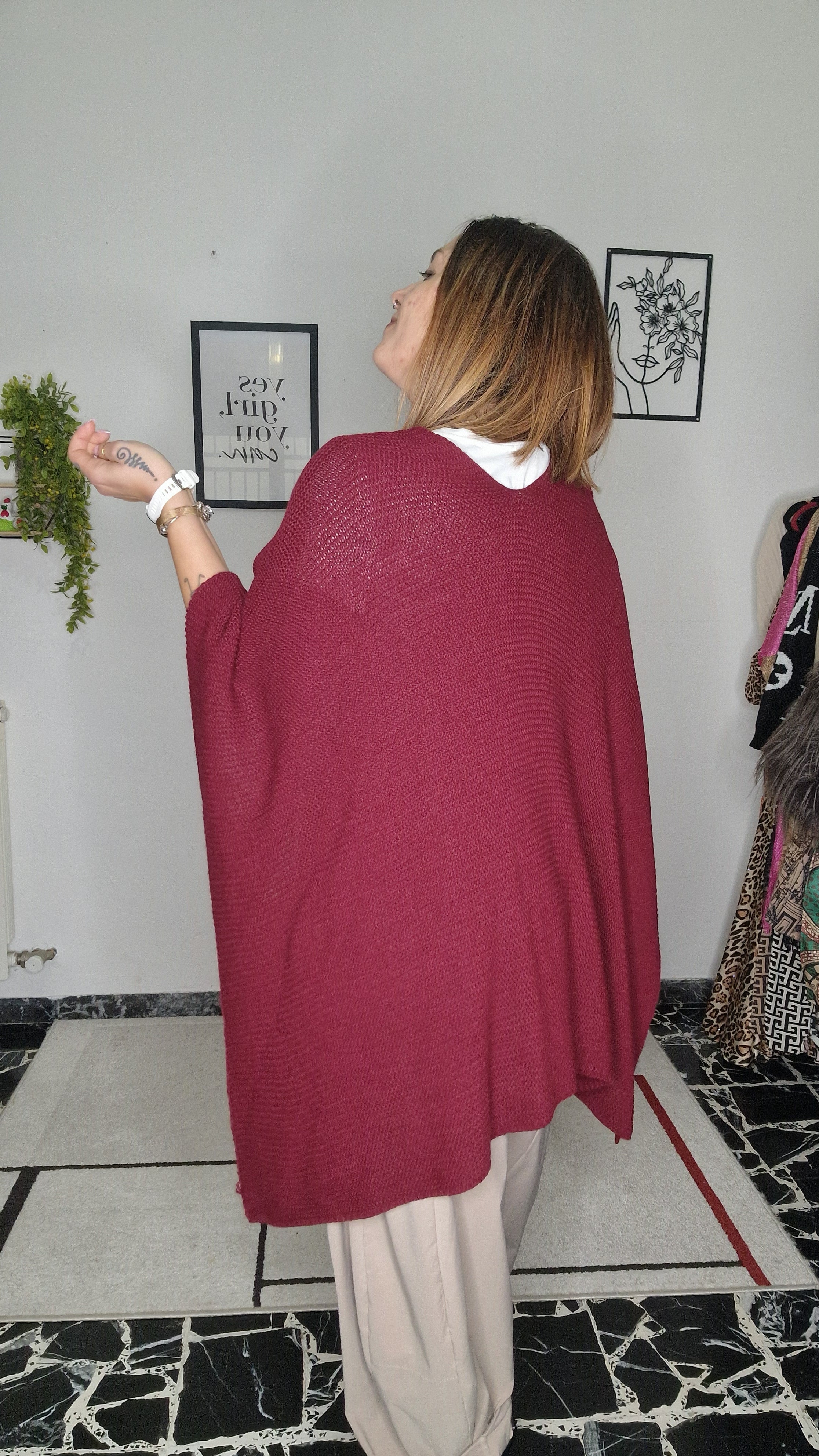 Mantella curvy