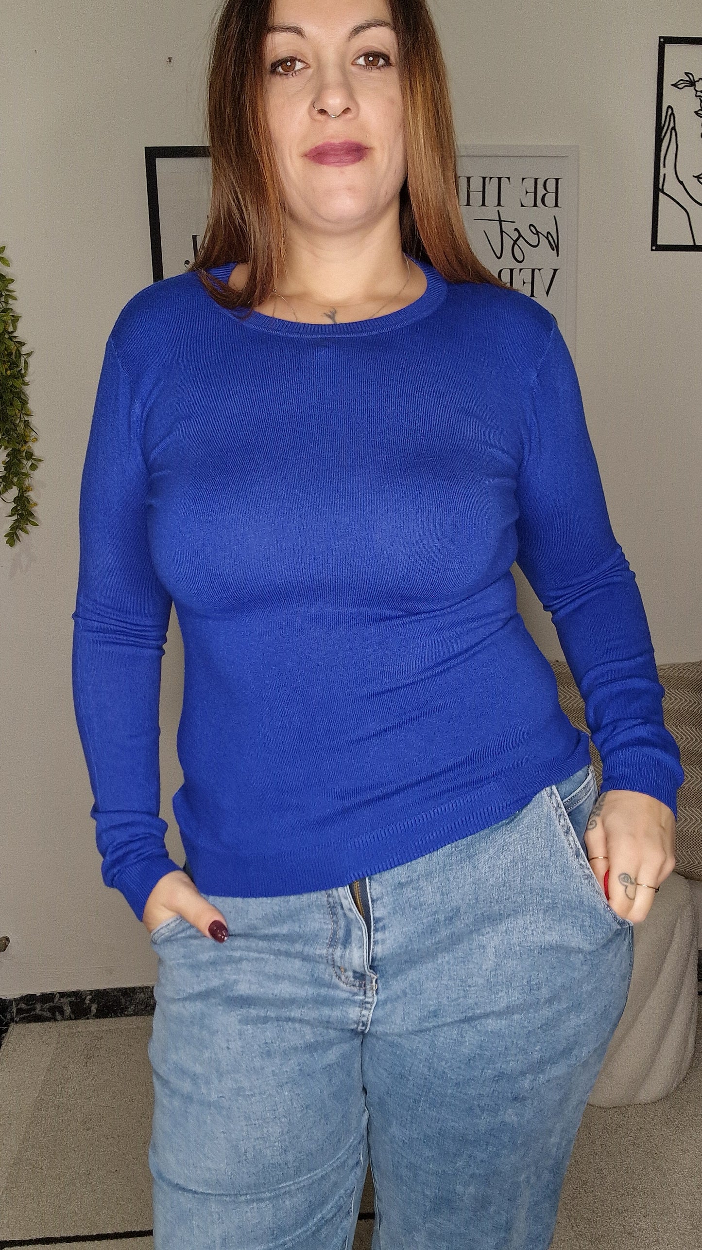 Maglioncino Essenziale Girocollo in Viscosa Stretch