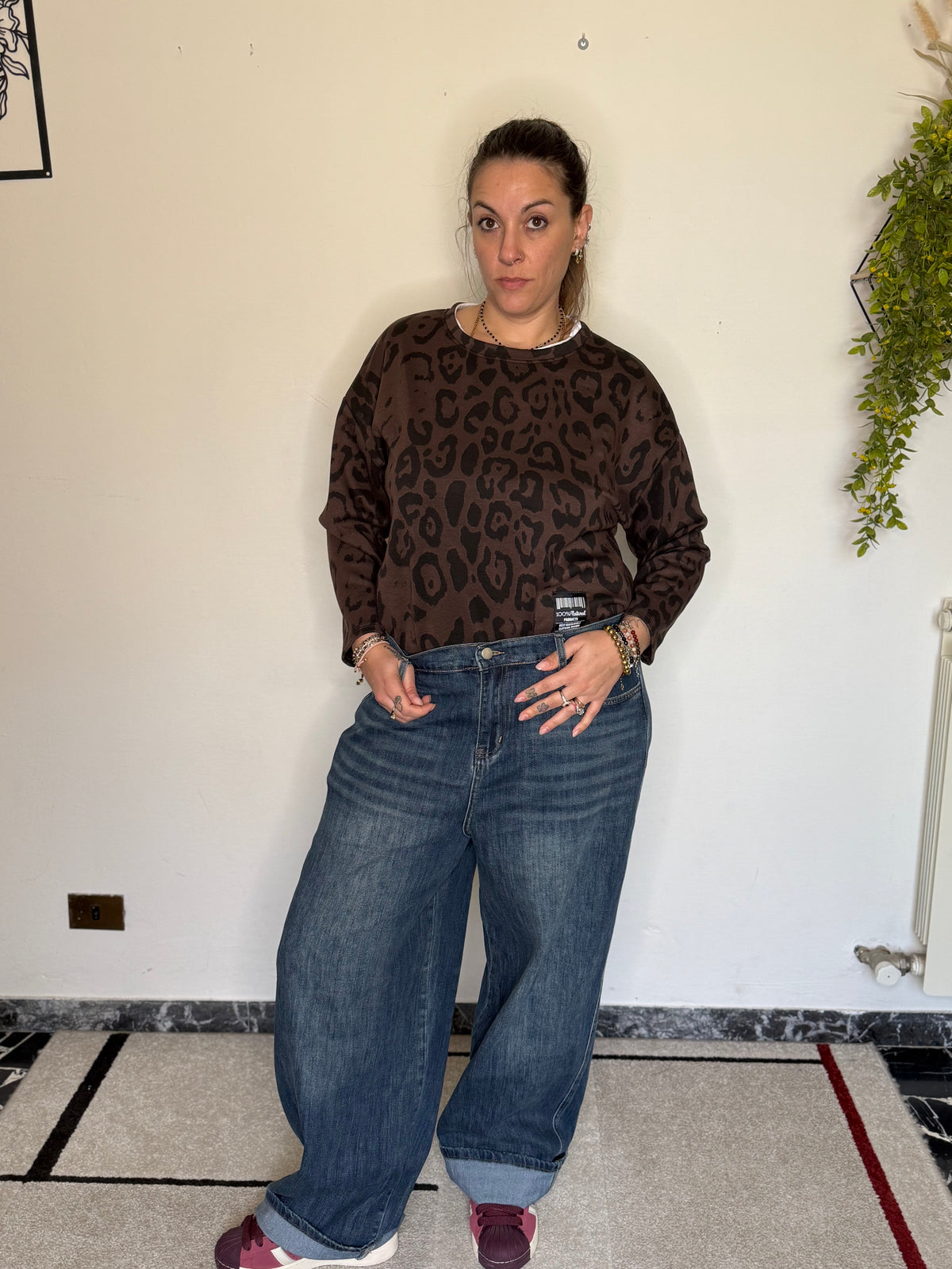 Maxi Pullover Over Leopard