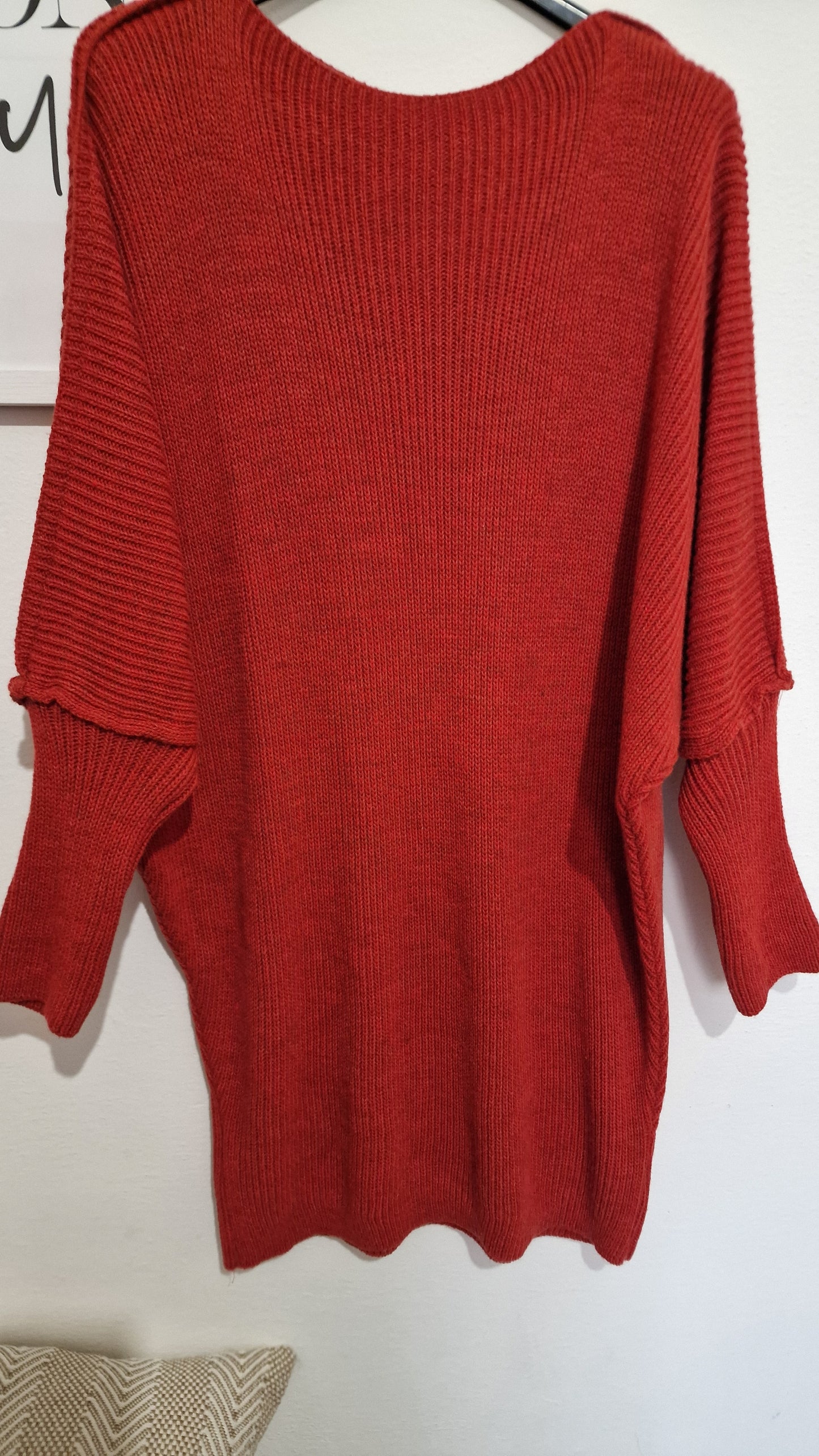 Maxi Maglia Over Era, Comfort e Stile Oversize