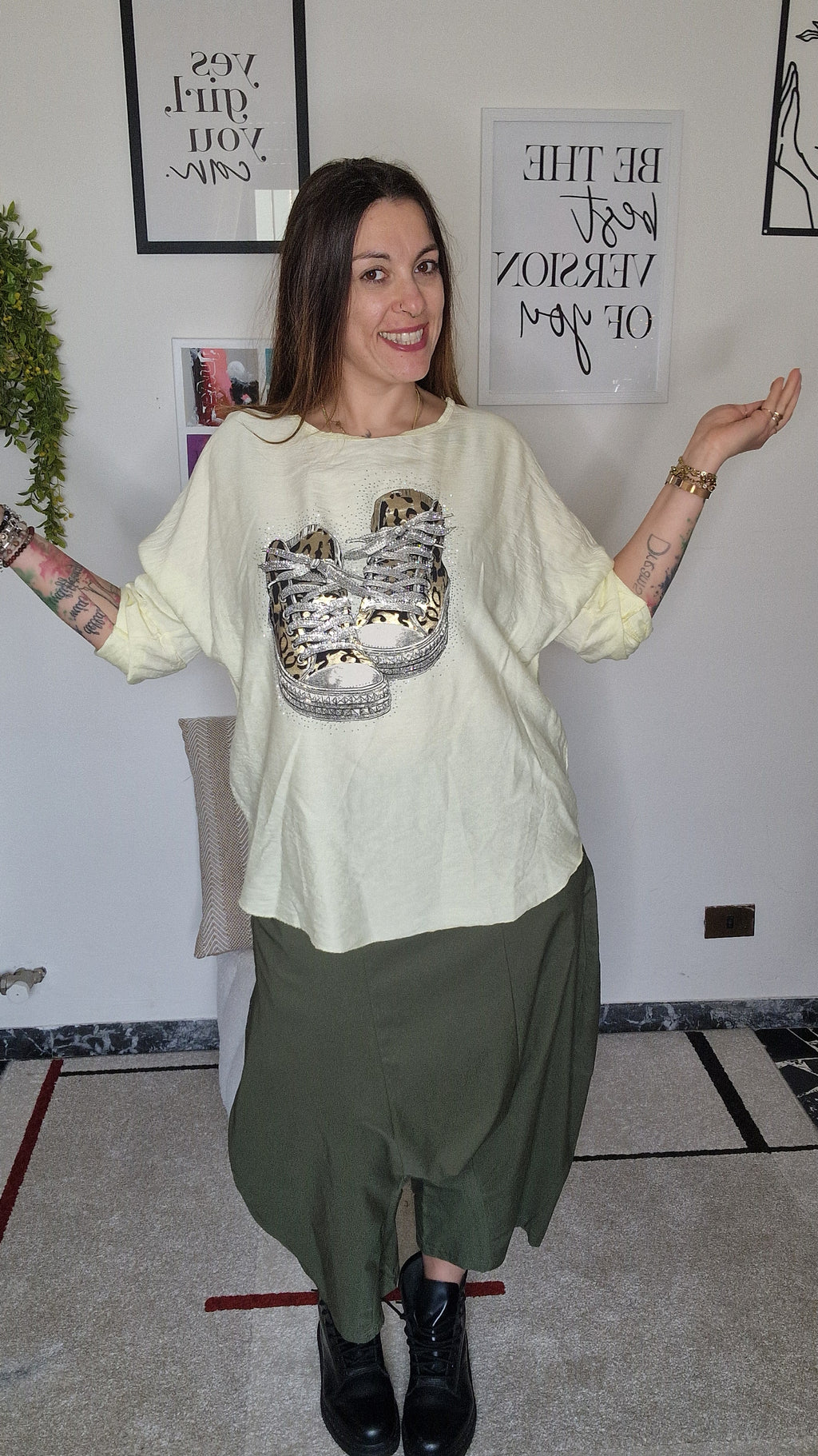 Maglia Sneakers – Casual con carattere