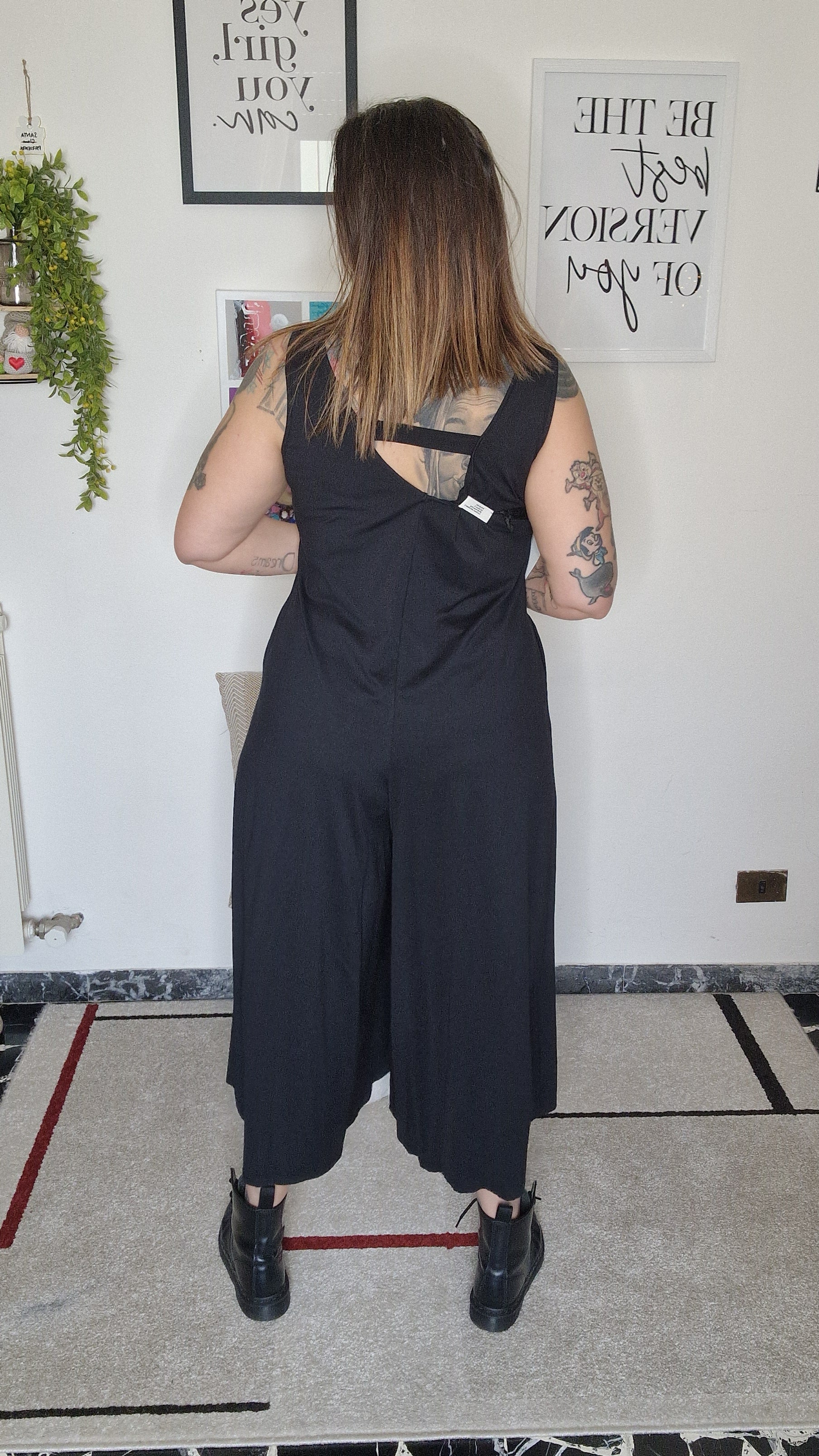 Tuta SunSun – Comfort & Stile in un unico capo