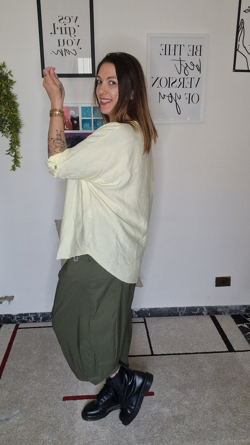 Maglia Sneakers – Casual con carattere