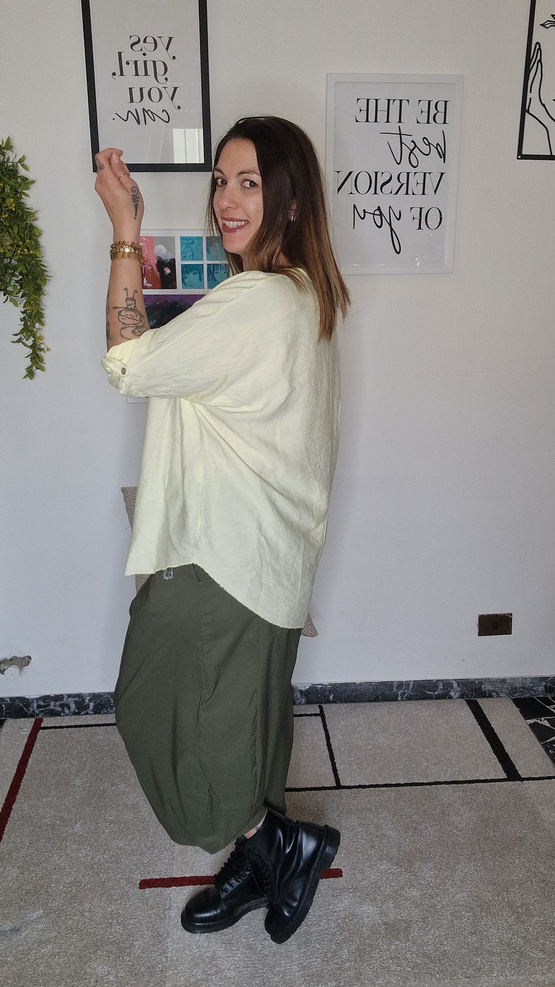 Maglia Sneakers – Casual con carattere