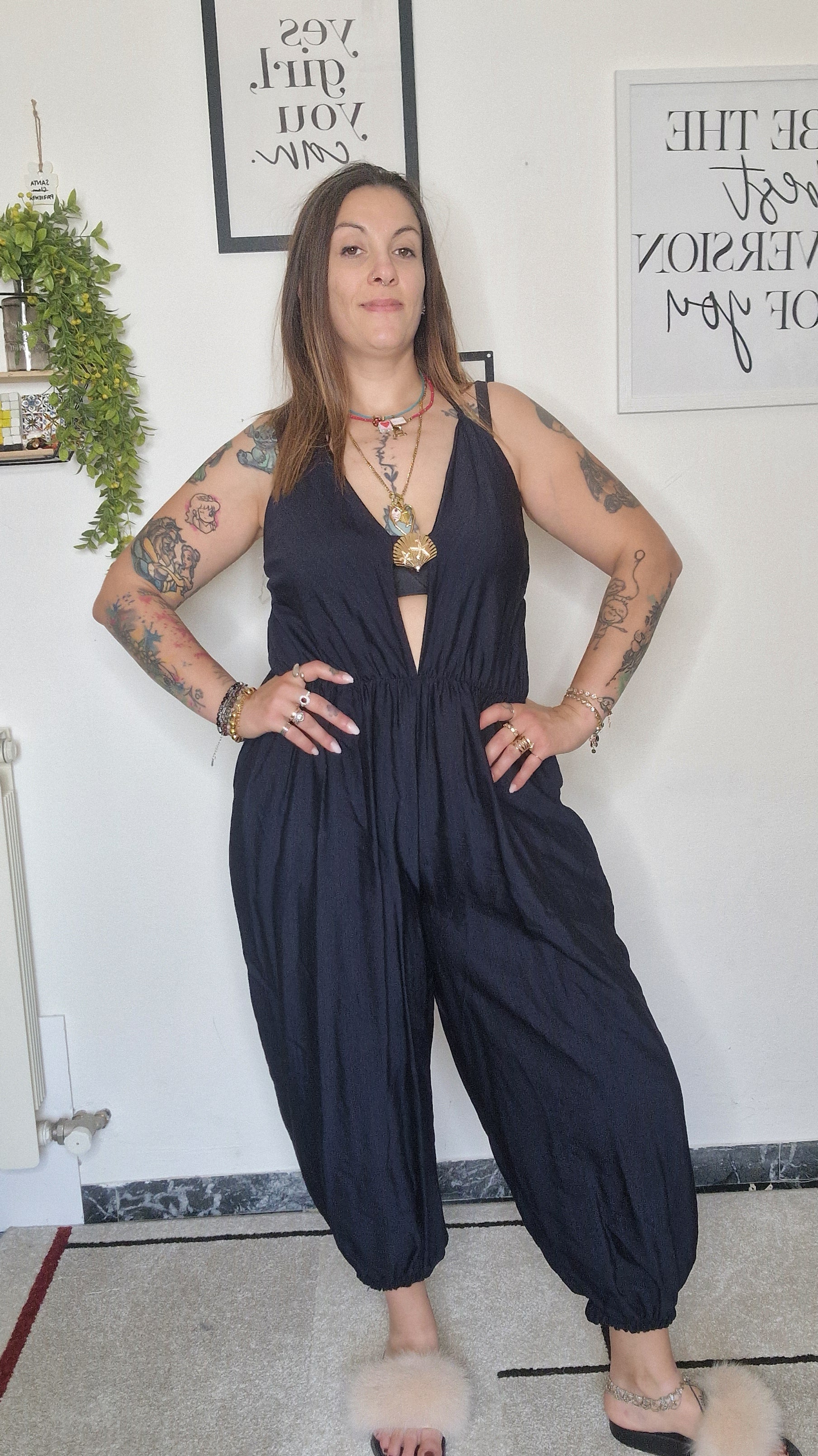 Tuta Bali Blu – con ciondolo decorativo